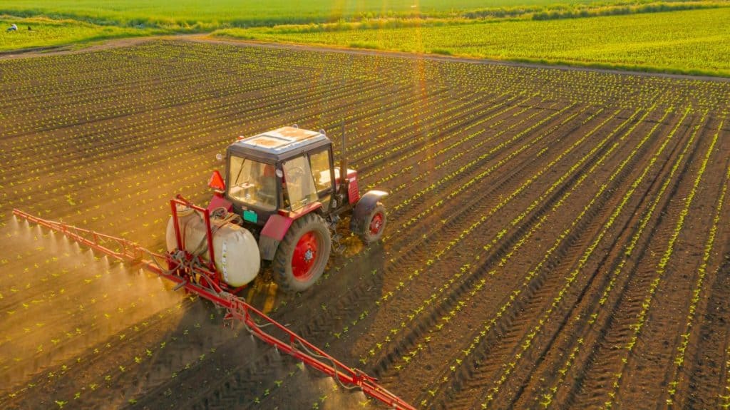 Kako pravilno održavati traktor kroz godišnja doba Kako pravilno održavati traktor kroz godišnja doba